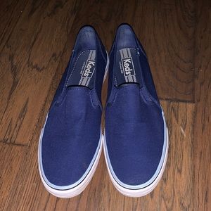 - - - Keds originals snickers good conditions, and clean .